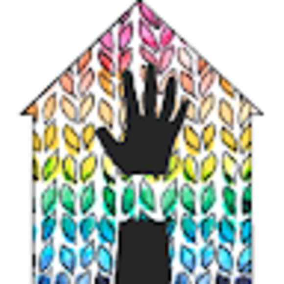 Meet your Posher, Sarah - Picture 1 of 1